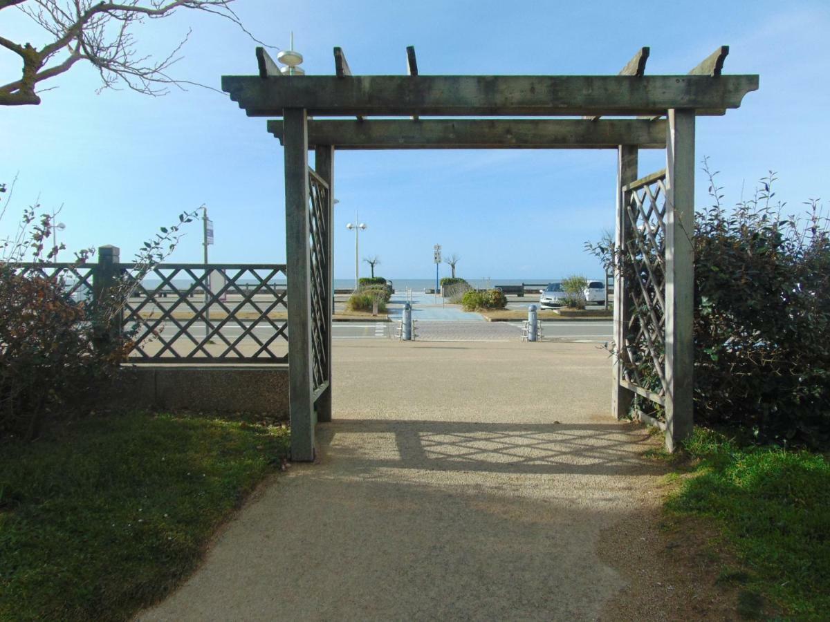 Appartement Vue Sur Mer サン・ジャン·ド・モン エクステリア 写真